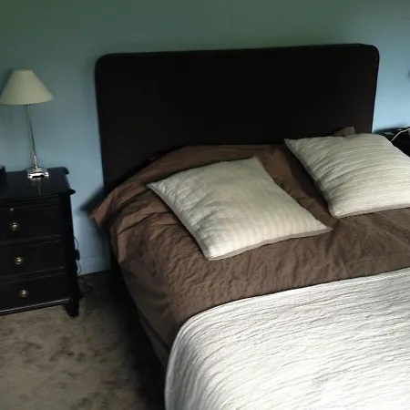 بيت للعطل Chaumiere De Charme Avec Piscine