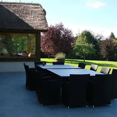 بيت للعطل Chaumiere De Charme Avec Piscine تورجفيل