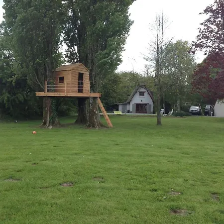 Chaumiere De Charme Avec Piscine