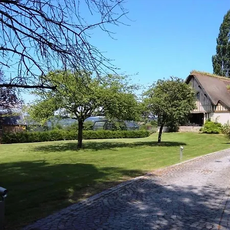 Chaumiere De Charme Avec Piscine بيت للعطل *