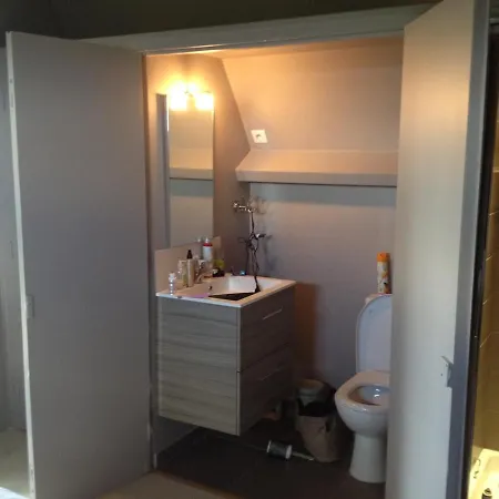 بيت للعطل Chaumiere De Charme Avec Piscine *