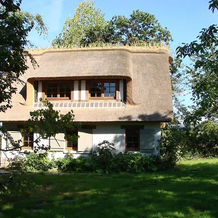 Chaumiere De Charme Avec Piscine Casa vacanze Tourgéville