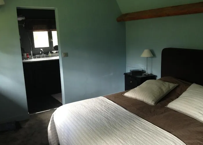 Сasa de vacaciones Chaumiere De Charme Avec Piscine *